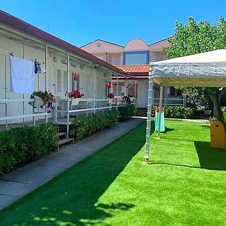 מלון Villaggio Benvivere סניגליה