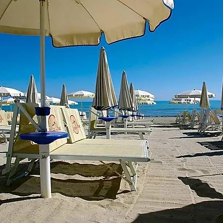 Villaggio Benvivere סניגליה